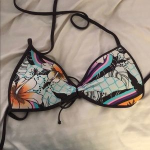 Body glove bikini top